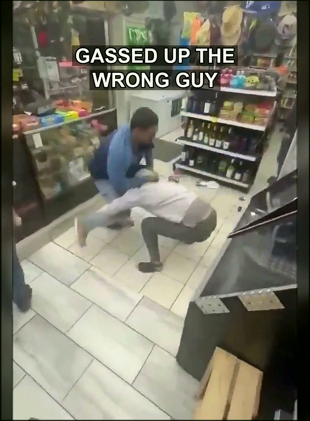 The Brutal Reality of Workplace Self-Defense: One Gas Station Worker’s Split-Second Stand